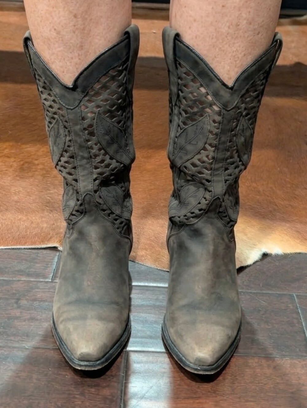 Women's Distressed Brown Charles David Western Cutout Cowboy Boots